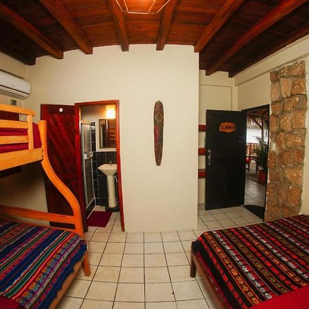 Tres Palmas Hotel Montañita Kültér fotó