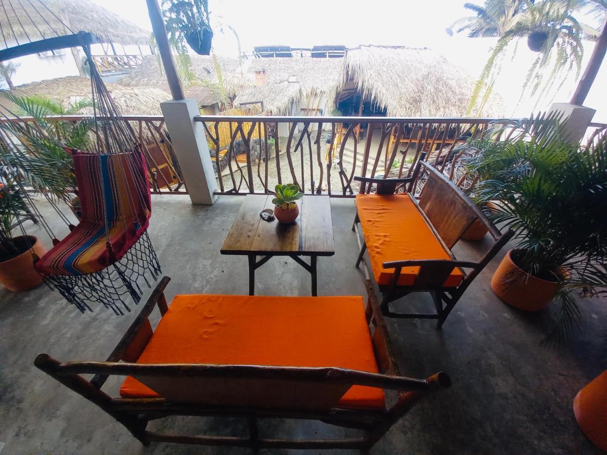 Tres Palmas Hotel Montañita Kültér fotó
