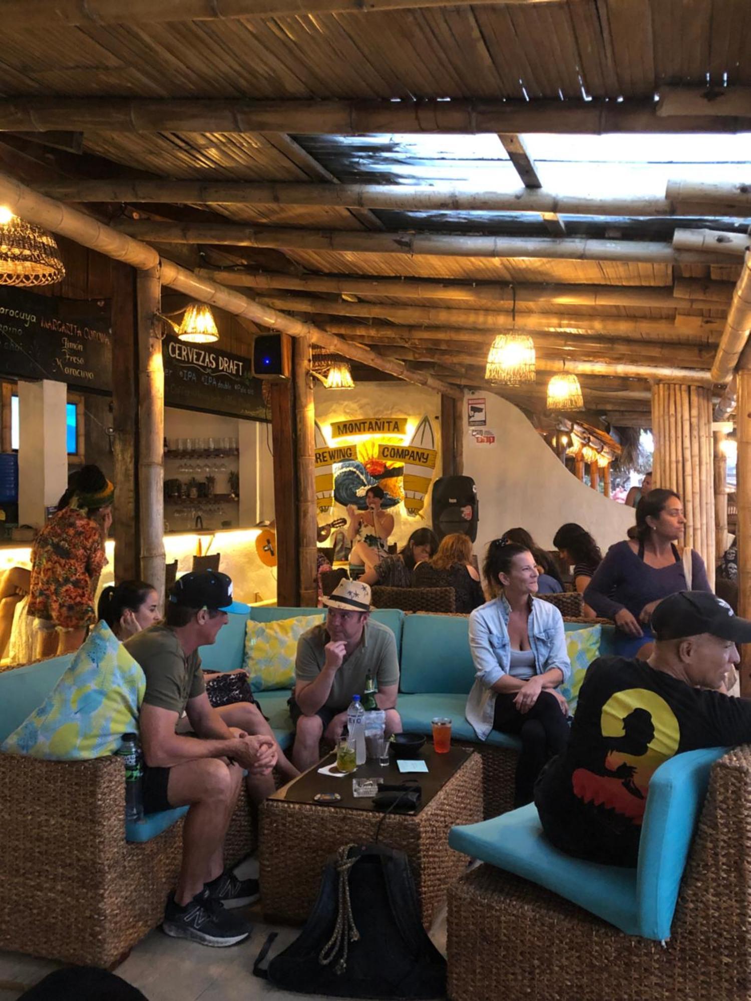Tres Palmas Hotel Montañita Szoba fotó