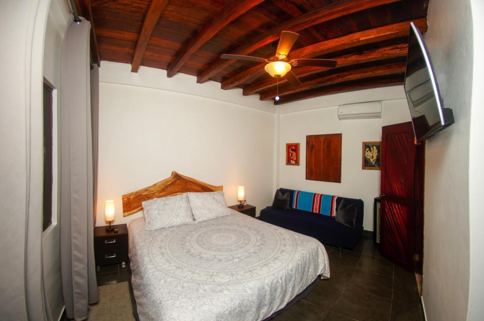 Tres Palmas Hotel Montañita Kültér fotó